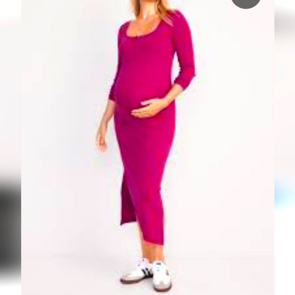 Old Navy Dresses & Skirts - Old Navy Women's M Maternity Henley Bodycon Dress